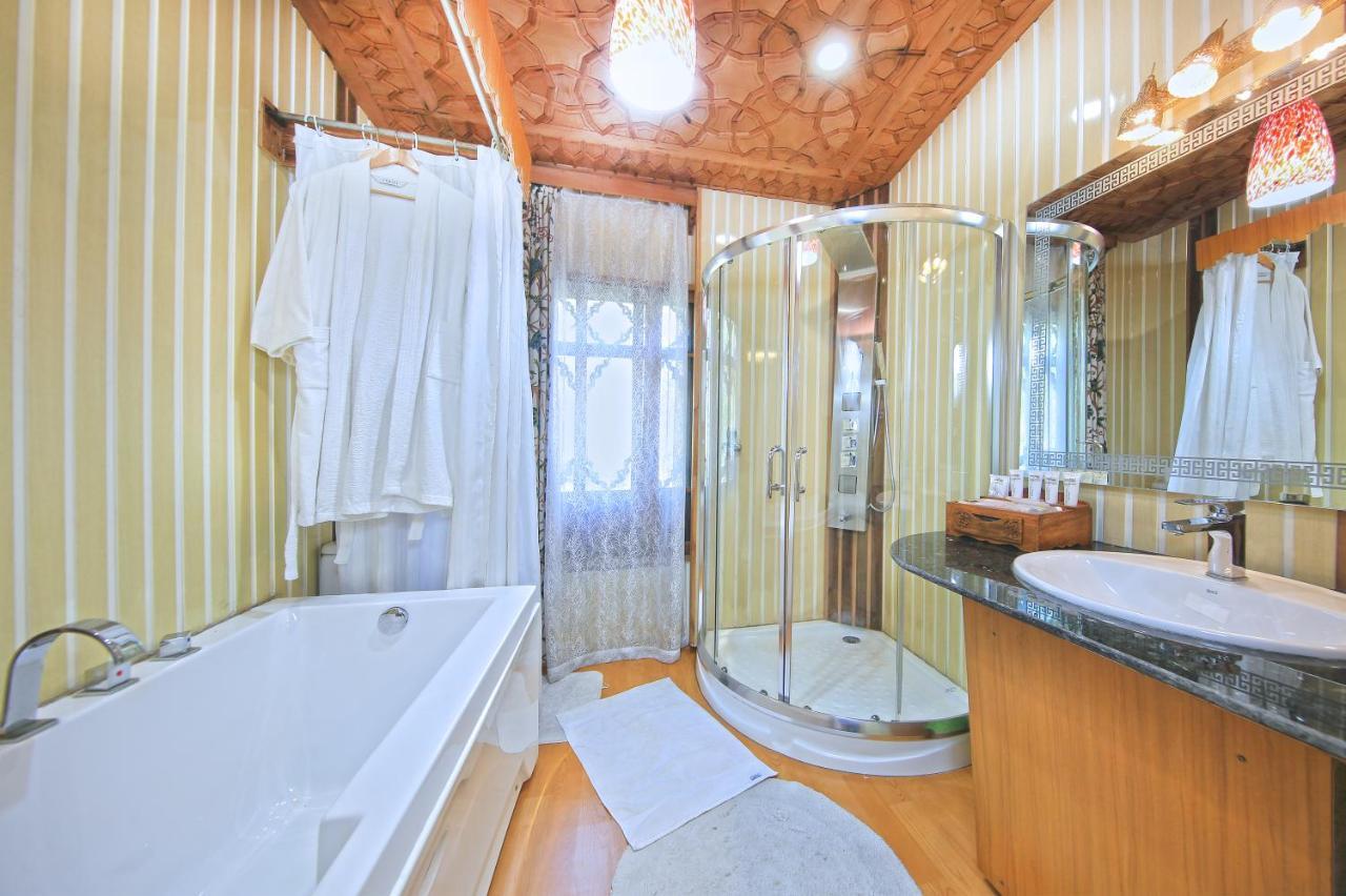 מלון Srīnagar Kolu Group Of Houseboats מראה חיצוני תמונה